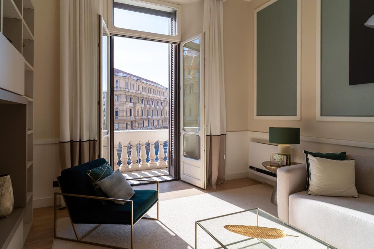Margherita Apartments Napoli Bagian luar foto