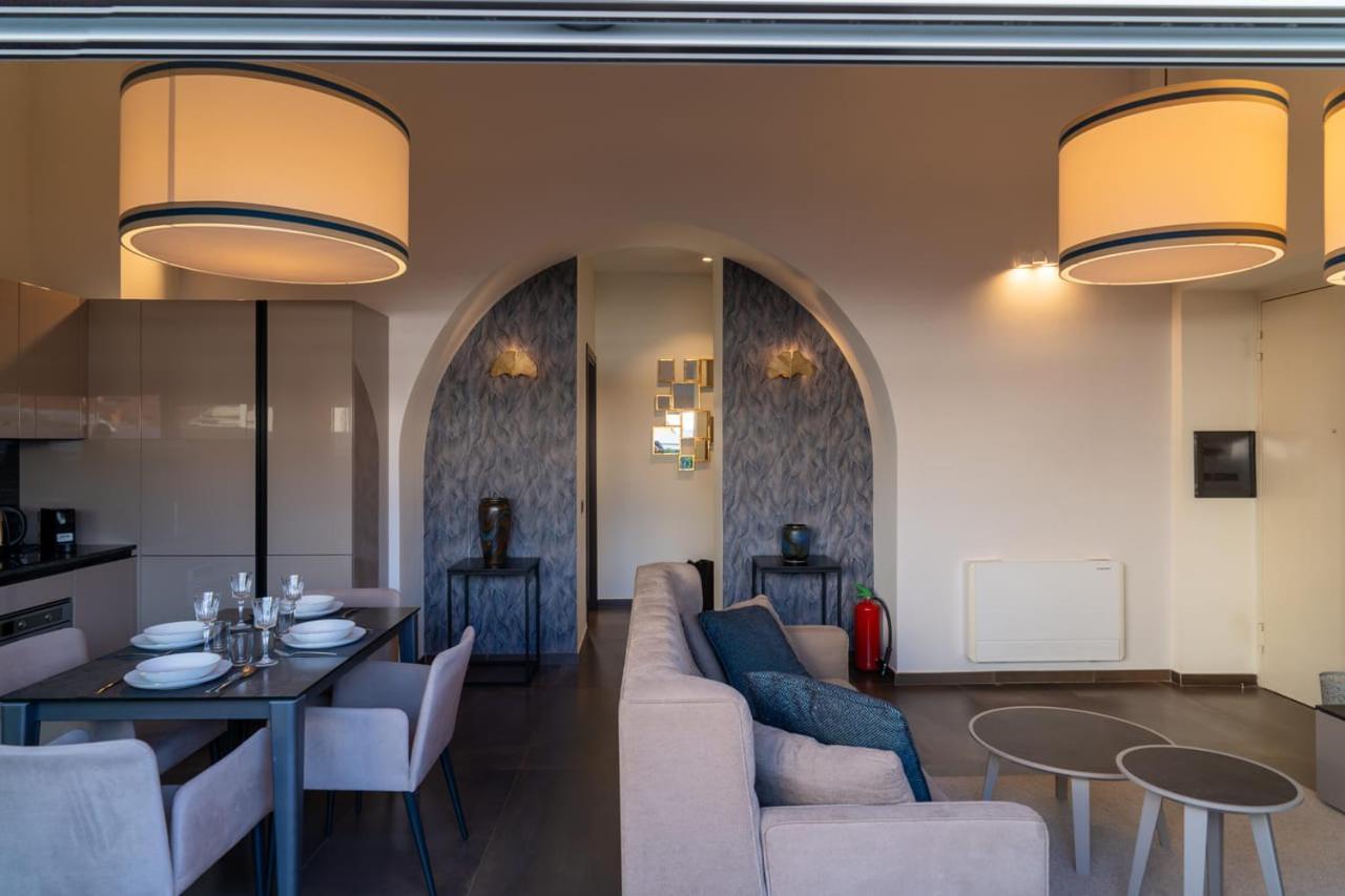 Margherita Apartments Napoli Bagian luar foto
