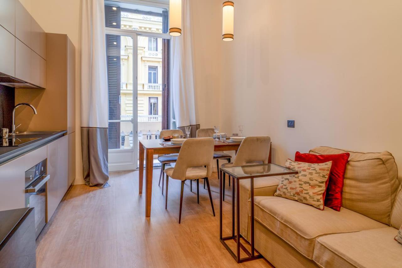 Margherita Apartments Napoli Bagian luar foto