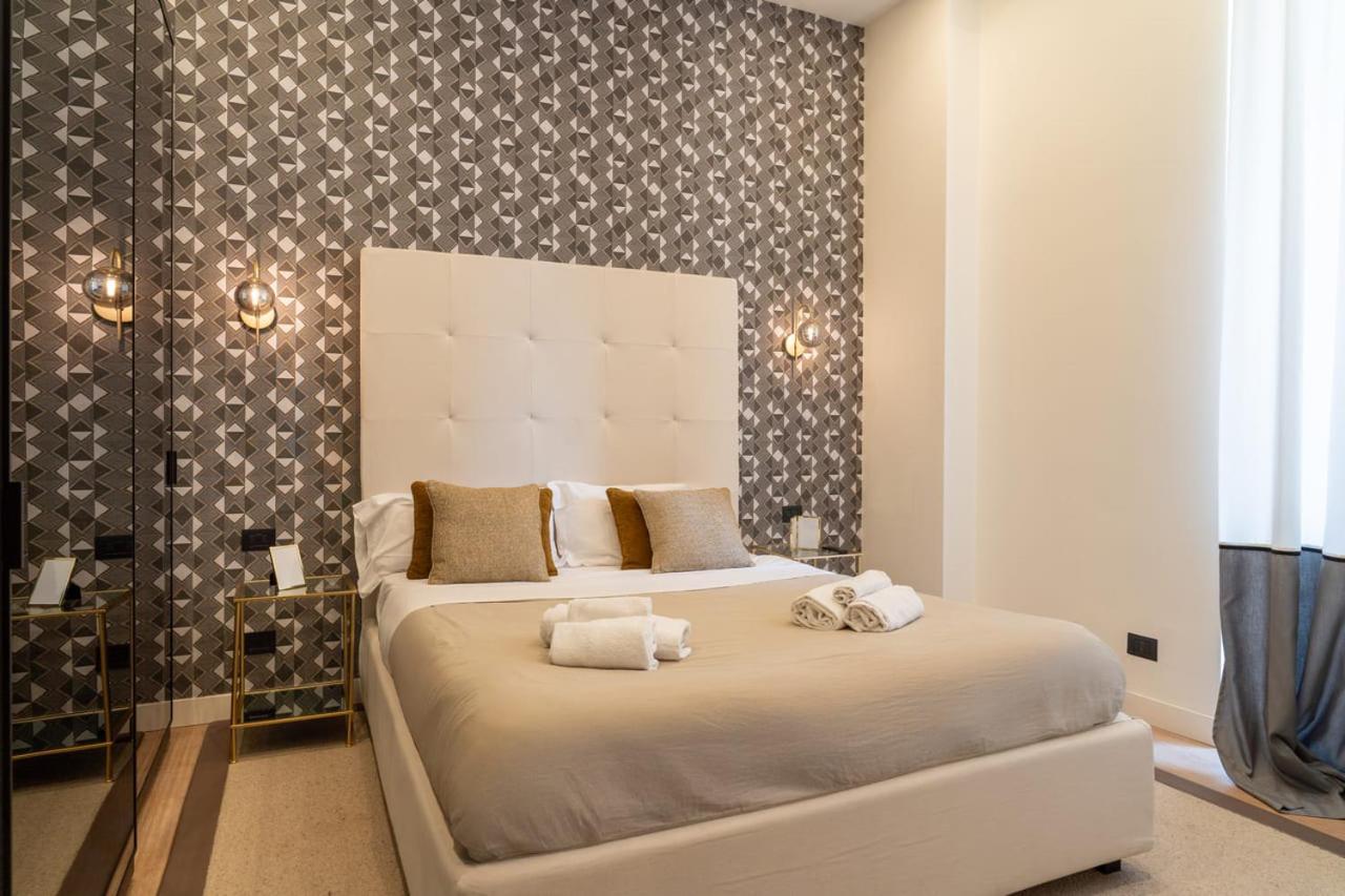 Margherita Apartments Napoli Bagian luar foto